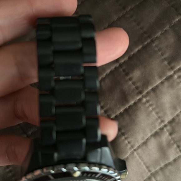 Hello Kitty by Sanrio Watch - Picture 6 of 6